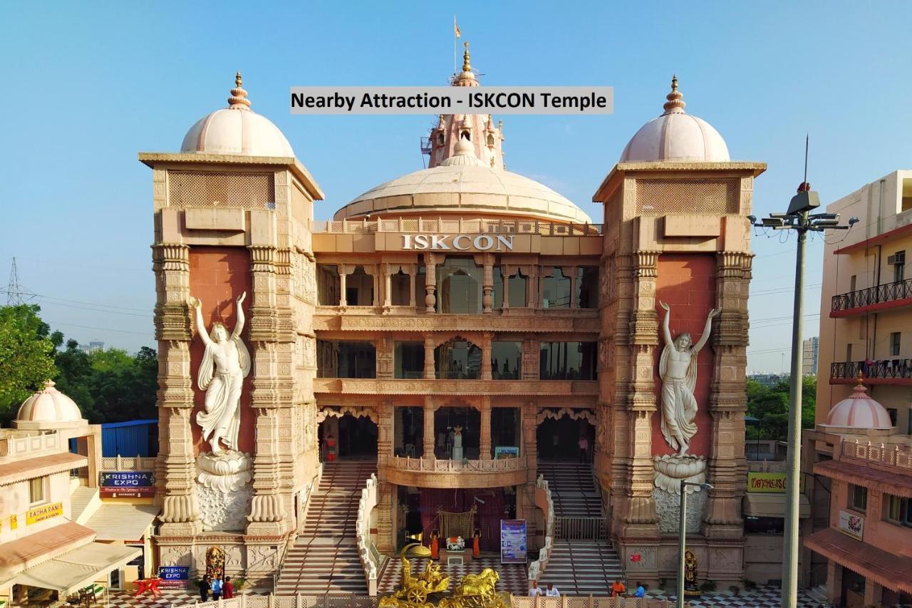 Capital O 13310 Noida Suites Экстерьер фото